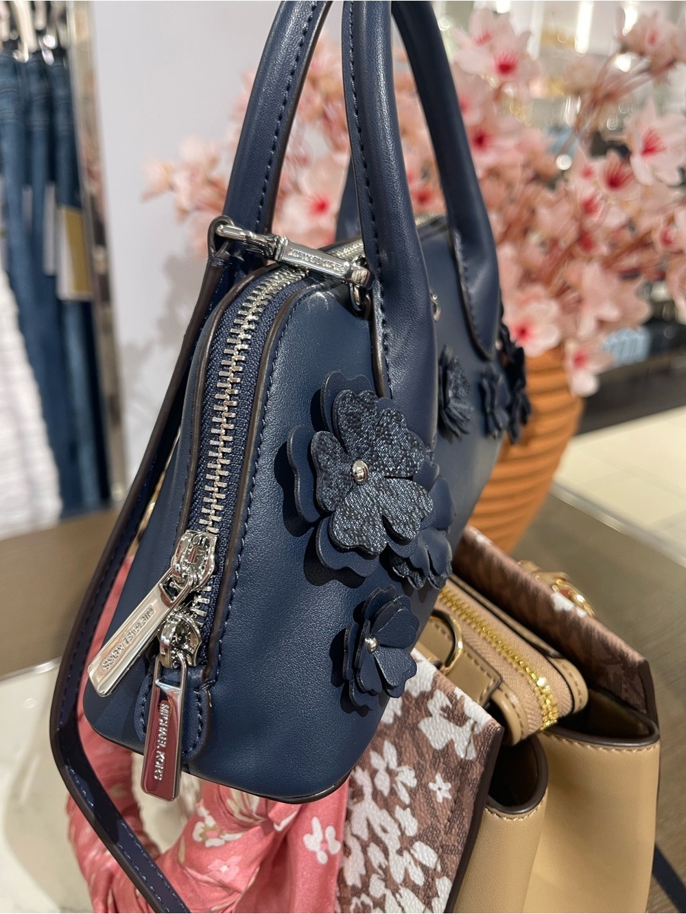 Michael Kors Petra Small Floral Embellished Crossbody Bag
Navy
NWT - Picture 7 of 16